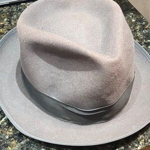 Adam Hat